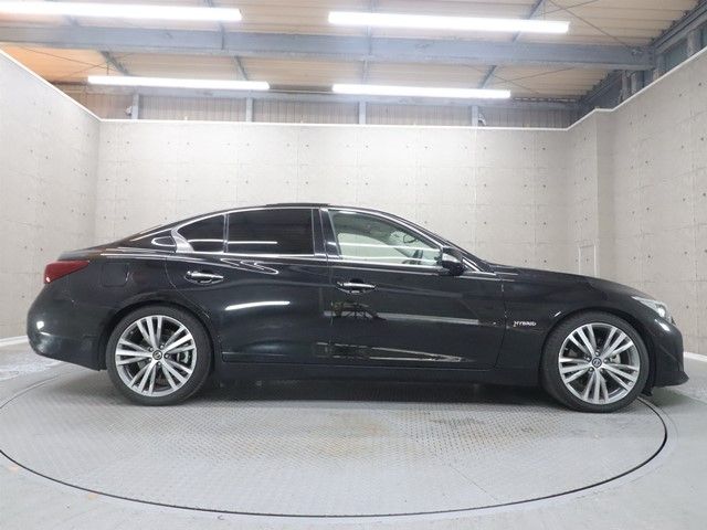 NISSAN SKYLINE HYBRID 2021