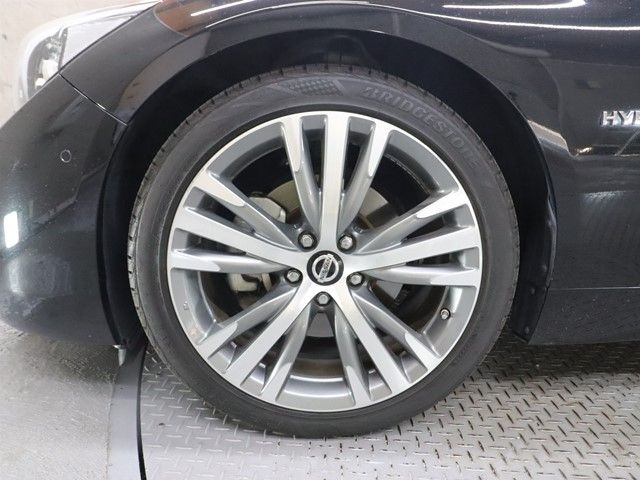 NISSAN SKYLINE HYBRID 2021