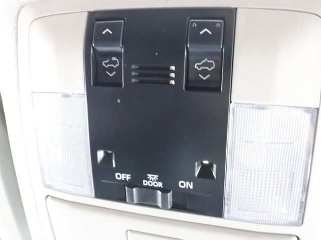 TOYOTA LANDCRUISER PRADO 2022