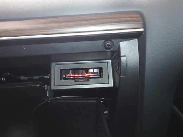 TOYOTA LANDCRUISER PRADO 2022