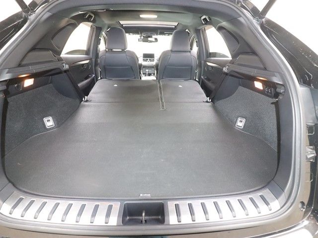 TOYOTA LEXUS NX300h AWD 2014