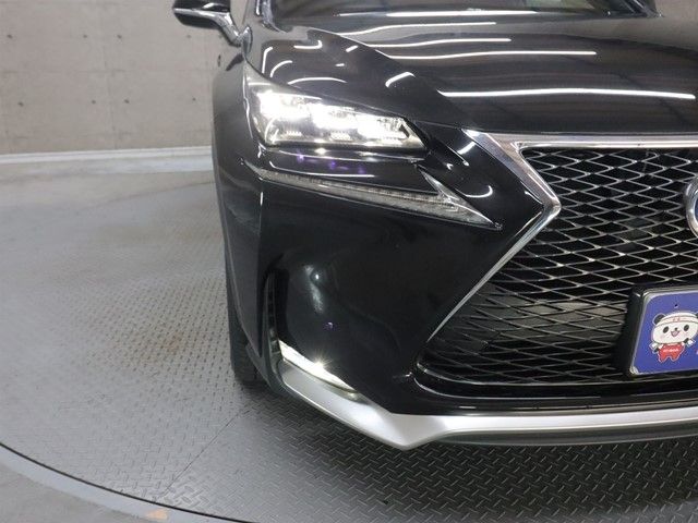 TOYOTA LEXUS NX300h AWD 2014
