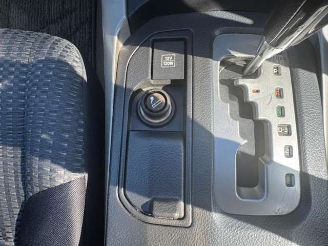 TOYOTA HILUXSURF wagon 4WD 2009