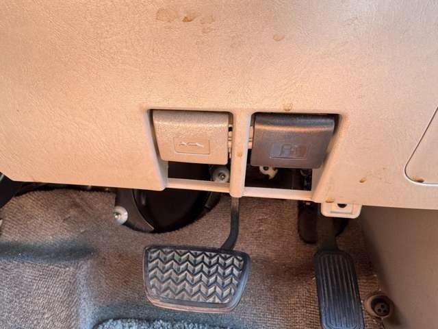 TOYOTA HILUXSURF wagon 4WD 2009