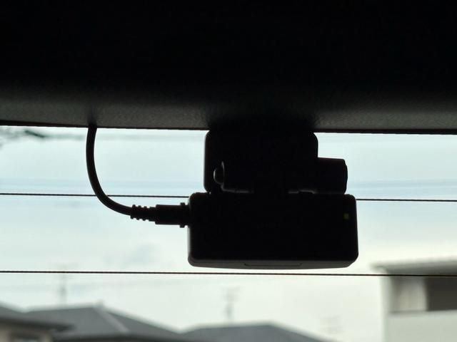 TOYOTA NOAH HYBRID 2025