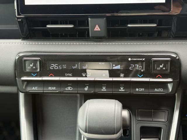 TOYOTA NOAH HYBRID 2025