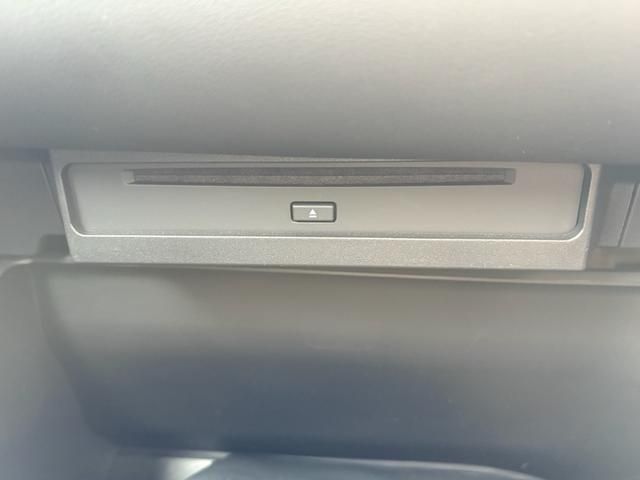 TOYOTA NOAH HYBRID 2025