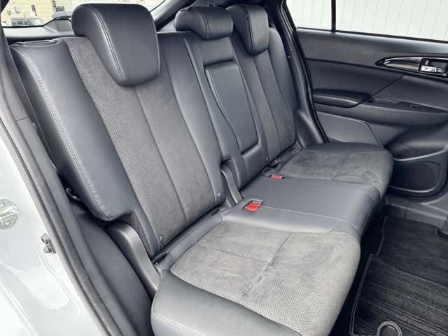 MITSUBISHI ECLIPSE CROSS PHEV 2021