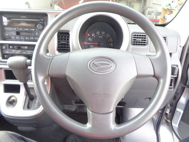 DAIHATSU HIJET CARGO 2015