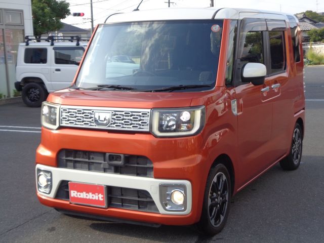 DAIHATSU WAKE 2016
