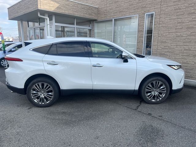 TOYOTA HARRIER 4WD 2021