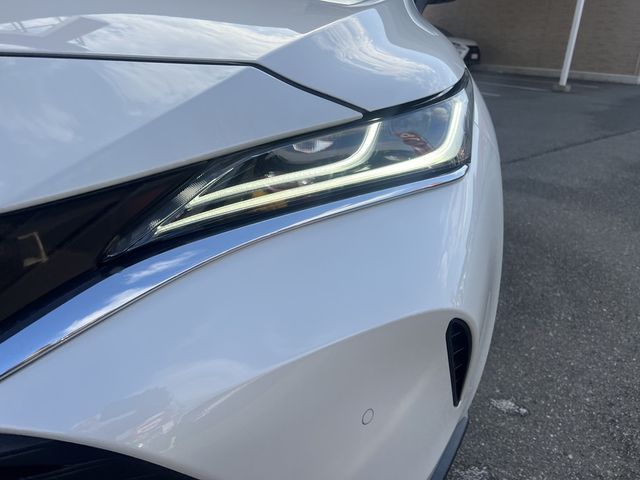 TOYOTA HARRIER 4WD 2021