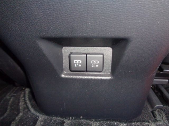 TOYOTA HARRIER 4WD 2022