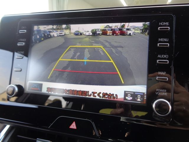 TOYOTA HARRIER 4WD 2022