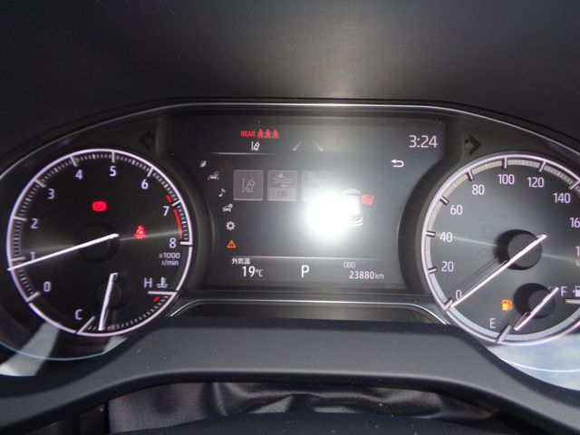 TOYOTA HARRIER 4WD 2022