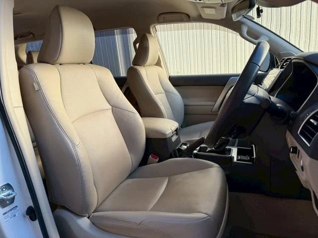 TOYOTA LANDCRUISER PRADO 2020