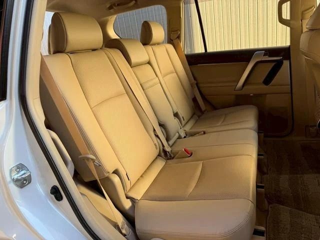 TOYOTA LANDCRUISER PRADO 2020