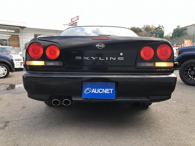 NISSAN SKYLINE 1999