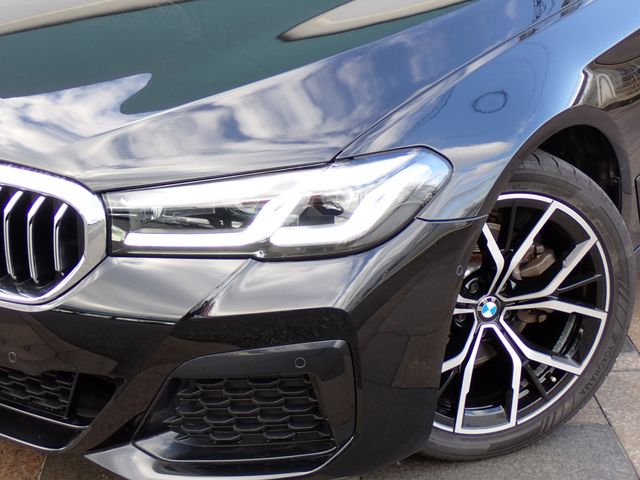 BMW BMW 5series sedan 2021