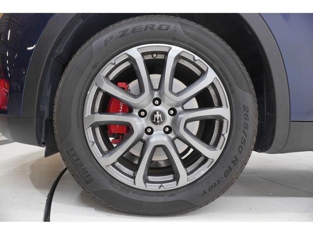 MASERATI MASERATI Levante 2021