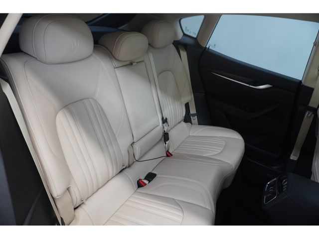 MASERATI MASERATI Levante 2021