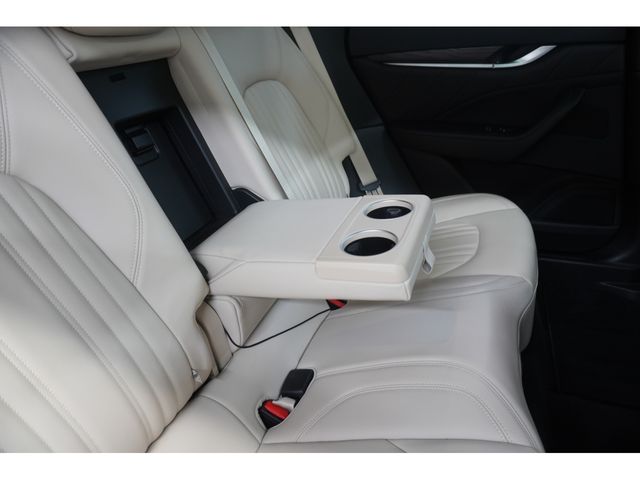 MASERATI MASERATI Levante 2021