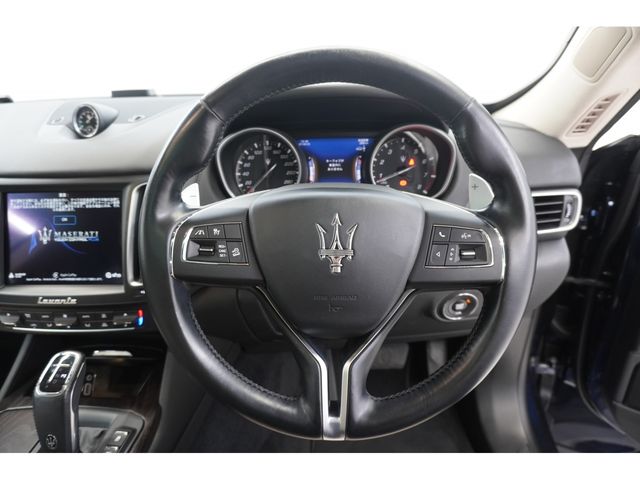 MASERATI MASERATI Levante 2021