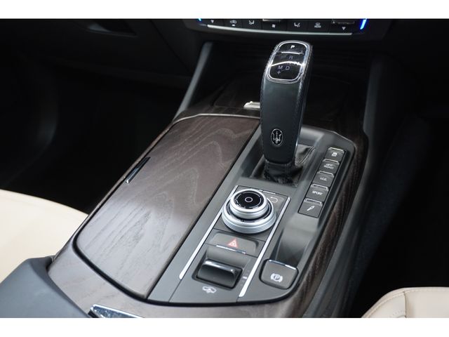 MASERATI MASERATI Levante 2021