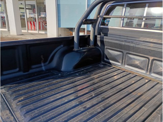 TOYOTA HILUX 4WD 1995