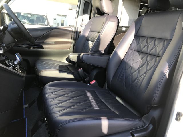 NISSAN SERENA  WG 2021