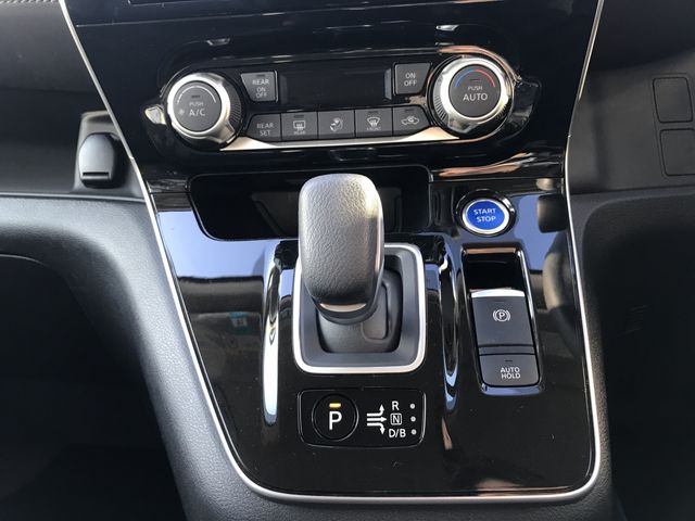 NISSAN SERENA  WG 2021