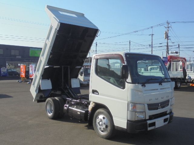 MITSUBISHI CANTER 2013