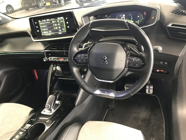 PEUGEOT PEUGEOT 208 2021