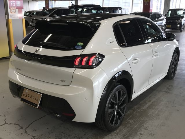 PEUGEOT PEUGEOT 208 2021