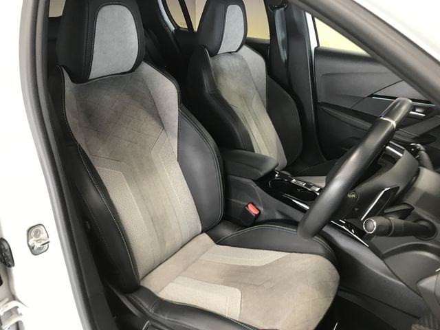 PEUGEOT PEUGEOT 208 2021