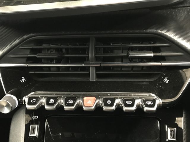 PEUGEOT PEUGEOT 208 2021