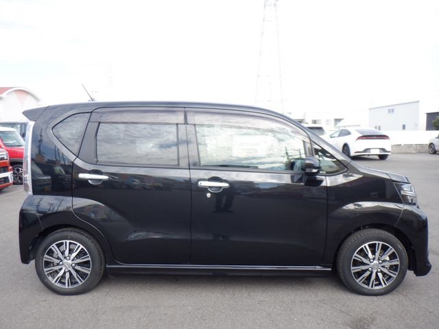 DAIHATSU MOVE CUSTOM 2022