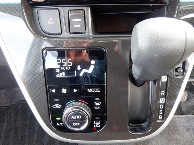 DAIHATSU MOVE CUSTOM 2022