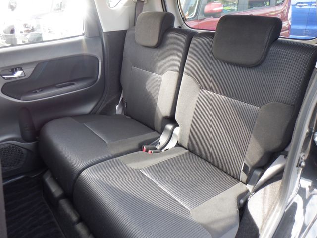 DAIHATSU MOVE CUSTOM 2022