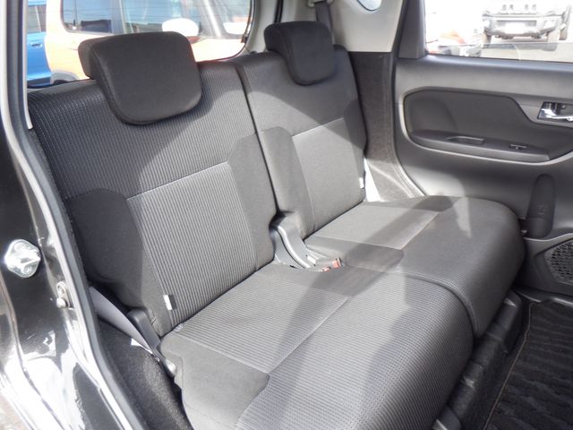 DAIHATSU MOVE CUSTOM 2022