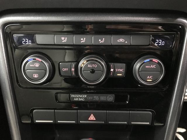 VOLKSWAGEN VOLKSWAGEN The BEETLE 2019