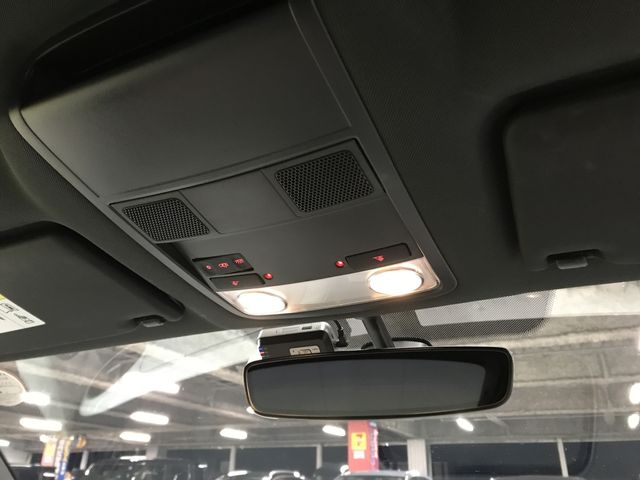 VOLKSWAGEN VOLKSWAGEN The BEETLE 2019