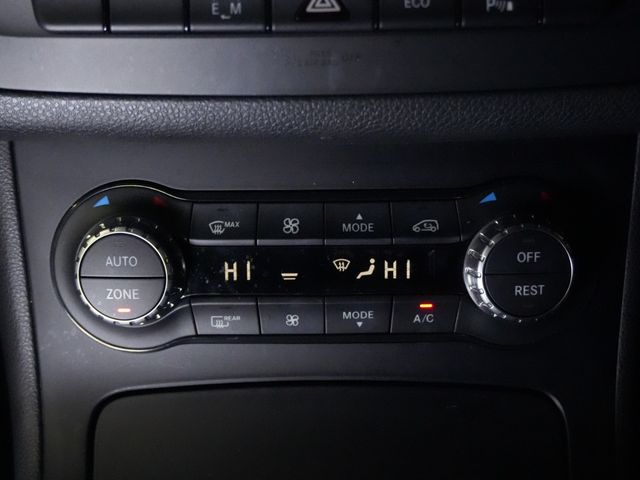 MERCEDES BENZ MERCEDES BENZ B class 2012