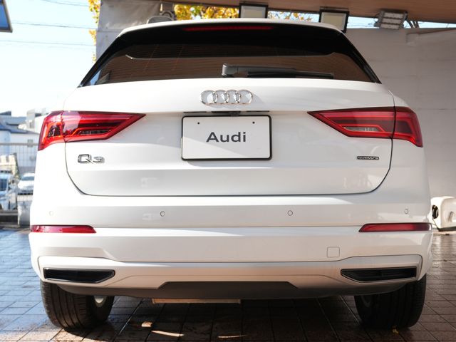AUDI AUDI Q3 2023