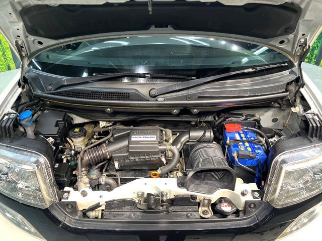 HONDA N BOX CUSTOM 2015