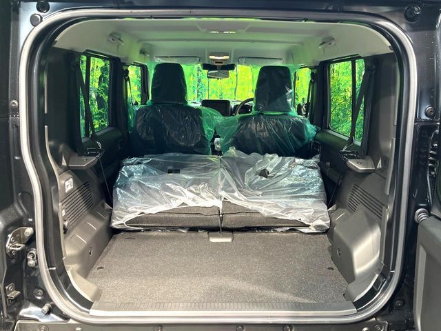 SUZUKI JIMNY NOMADE 2025