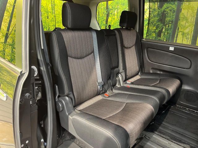 NISSAN SERENA  S-HYBRID 2014