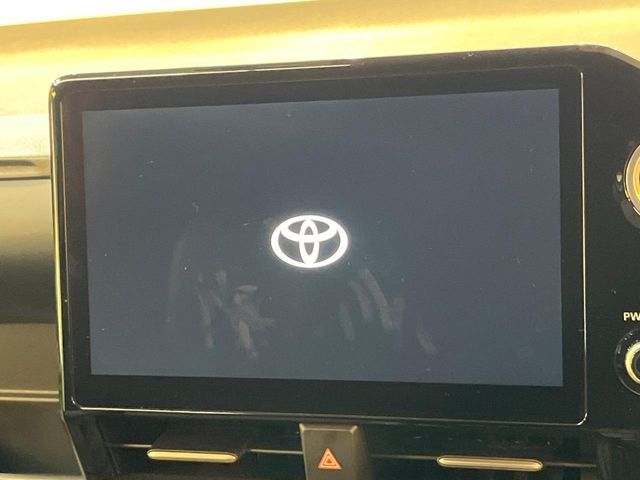 TOYOTA VOXY 4WD 2022