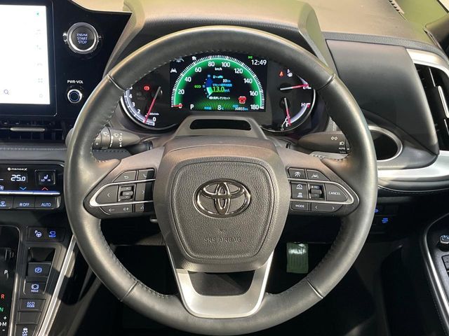 TOYOTA VOXY 4WD 2022