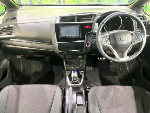 HONDA FIT HYBRID 2017